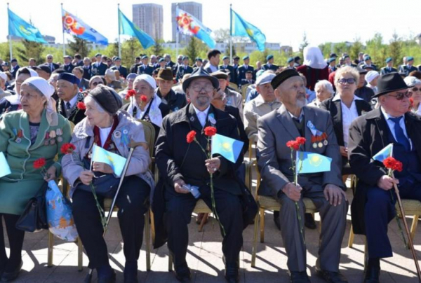 Более 264 млн тенге выплатили ветеранам и труженикам тыла в Астане