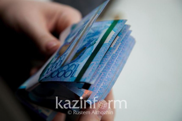 Провоз валюты на сумму свыше 2,5 млрд тенге предотвратил КНБ