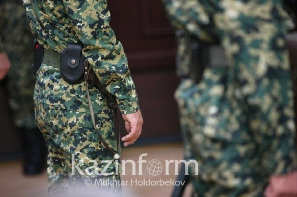 Банки «замораживают» кредиты солдатам-срочникам на время службы в армии