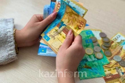 Сколько казахстанцев получат соцвыплаты в этом году