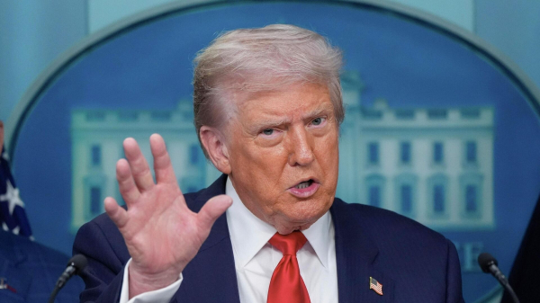 Трамп ввел режим чрезвычайного положения в США из-за якобы угрозы от Кубы